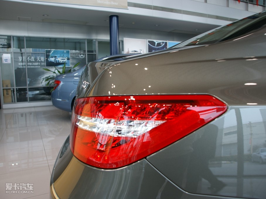 2010��YE��(j��)�p�T(m��n) E 260 CGI Coupe