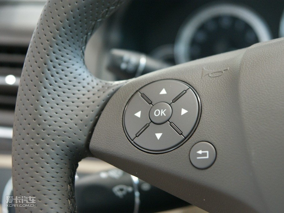 2010��YE���p�T E 260 CGI Coupe