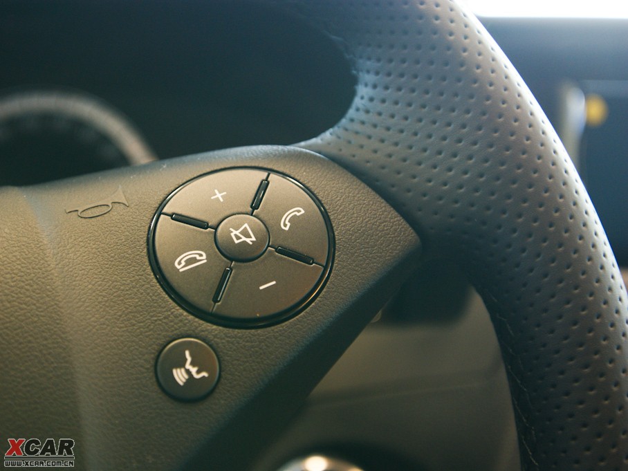 2009��YE���p�T E 350 Coupe