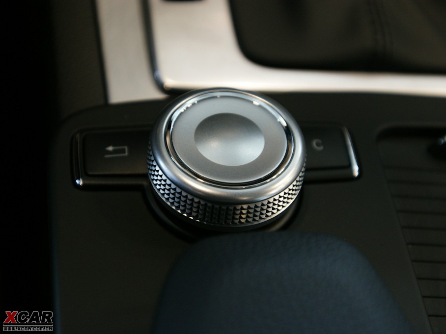 2009��YE���p�T E 350 Coupe