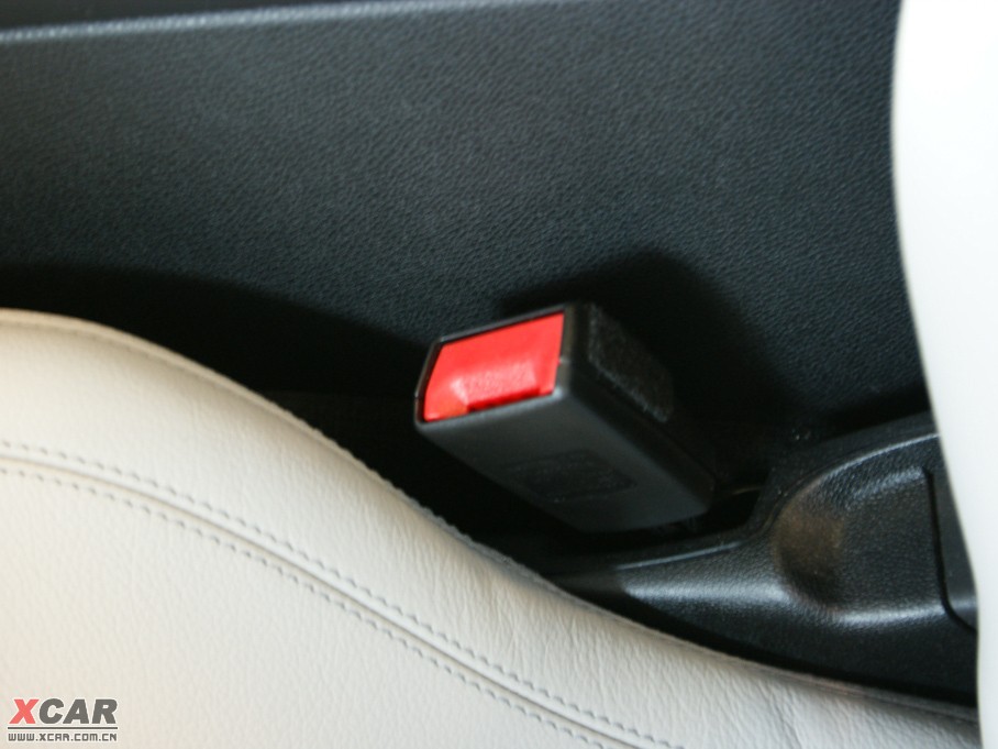 2009��YE���p�T E 350 Coupe