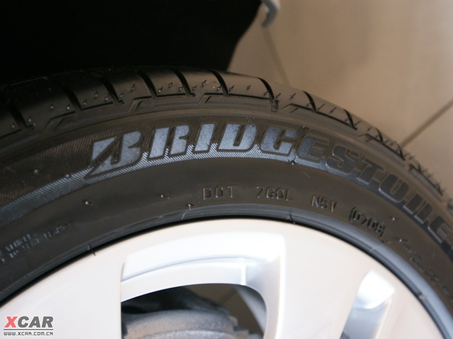 2009��YE���p�T E 350 Coupe