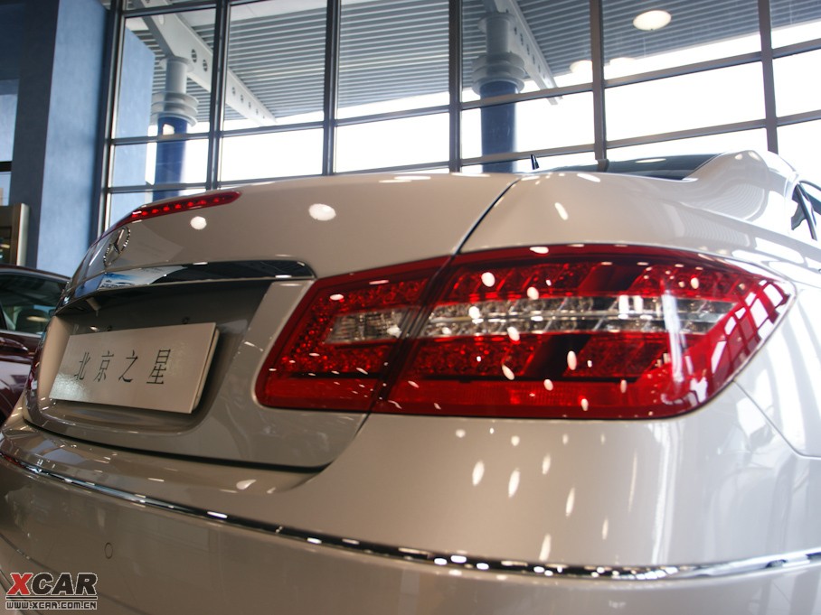 2009��YE���p�T E 350 Coupe