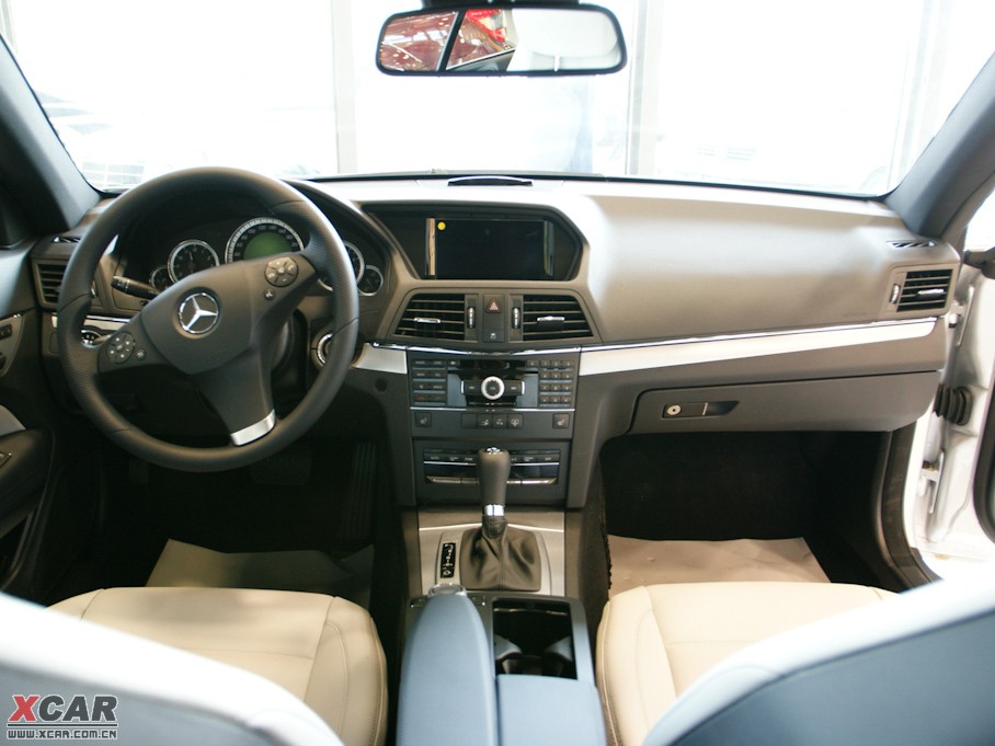 2009��YE���p�T E 350 Coupe