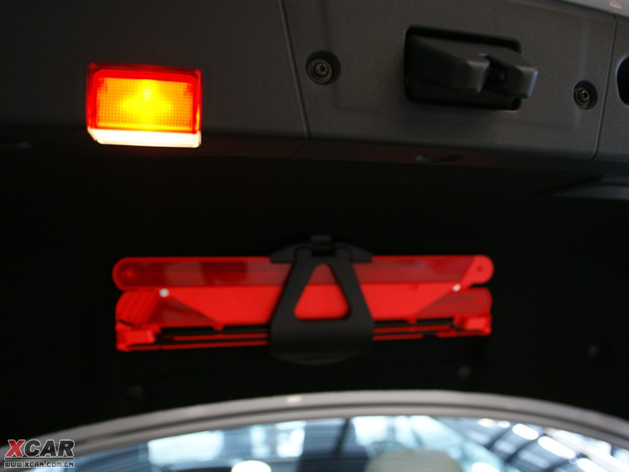 2009��YE���p�T E 350 Coupe