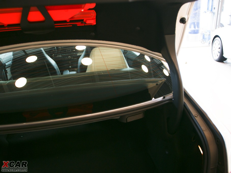 2009��YE���p�T E 350 Coupe