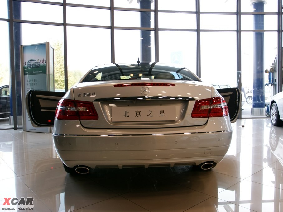 2009��YE���p�T E 350 Coupe