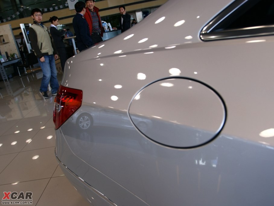 2009��YE���p�T E 350 Coupe