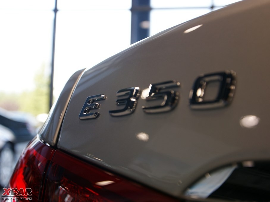 2009��YE���p�T E 350 Coupe