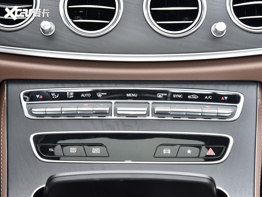 2022YE(M) E 260 r\Ӱ