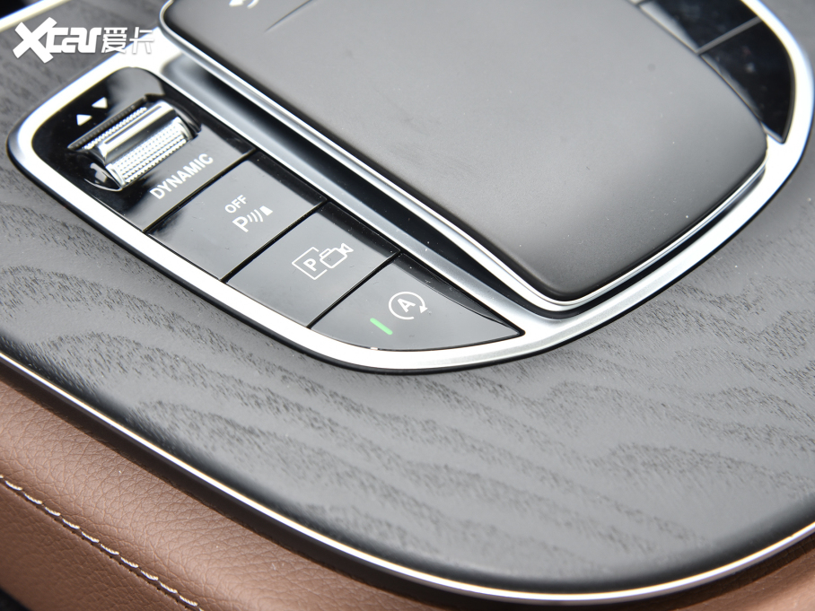 2022YE(M) E 260 r\Ӱ