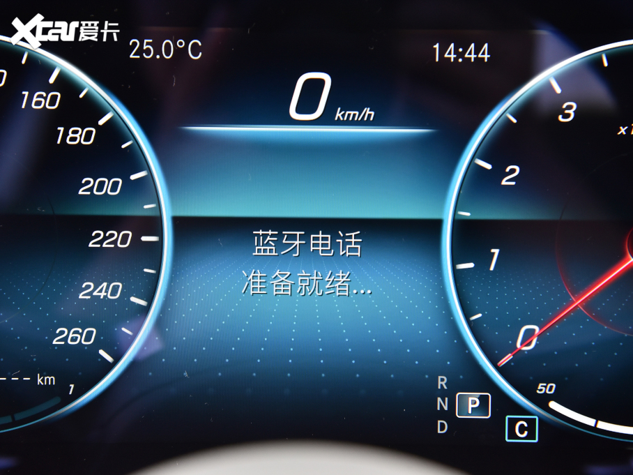 2022YE(M) E 260 r\Ӱ