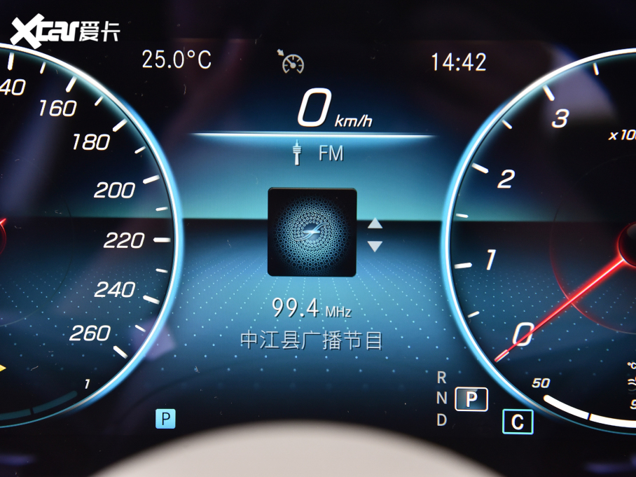 2022YE(M) E 260 r\Ӱ