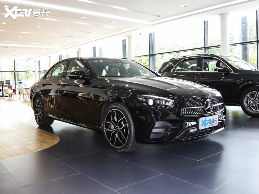 2022YE(M) E 300 A\Ӱ