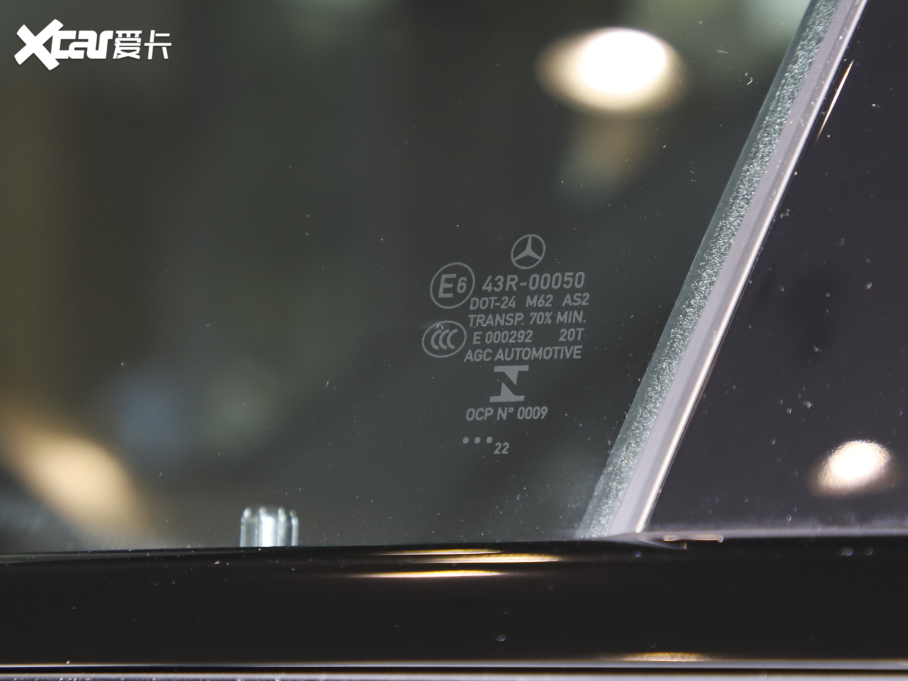 2022YE(M) E 300 A\Ӱ