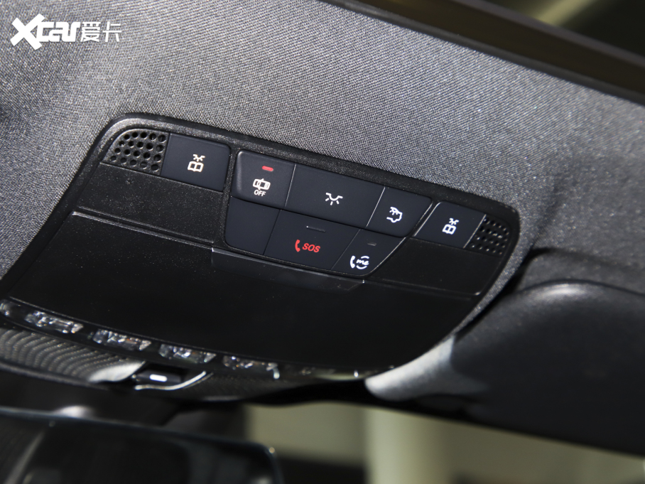 2022YE(M) E 300 A\Ӱ