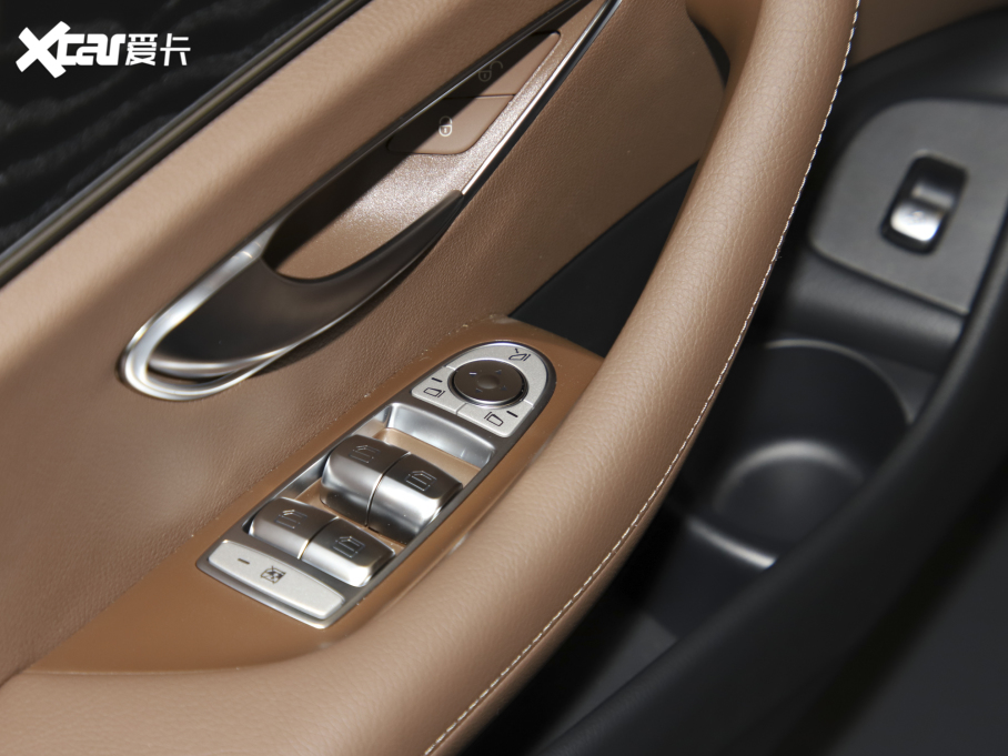 2022YE(j)(M(jn)) E 300 A\(yn)(dng)