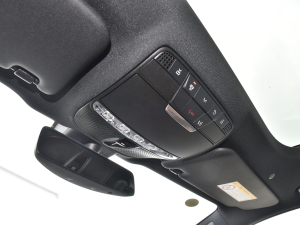 2022E 260 r\Ӱ п؅^