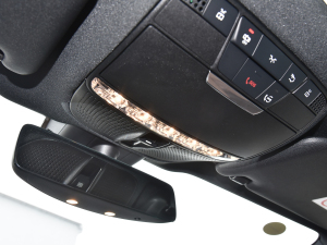 2022E 260 r\Ӱ п؅^