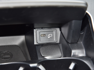 2022E 260 r\Ӱ п؅^(q)