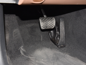 2022E 260 r\Ӱ п؅^(q)