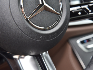 2022E 260 r\Ӱ п؅^(q)