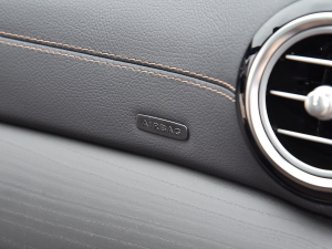 2022E 260 r\Ӱ п؅^(q)