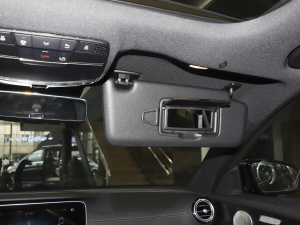 2022E 300 A\Ӱ ꖰ壨ң