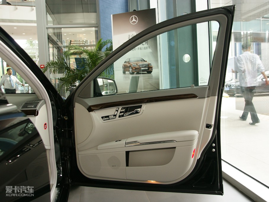 2010YS(j) S 300L F