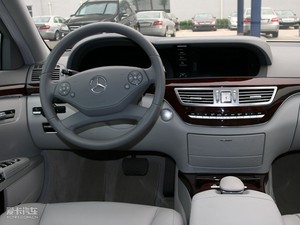 2010S 300L A п؅^