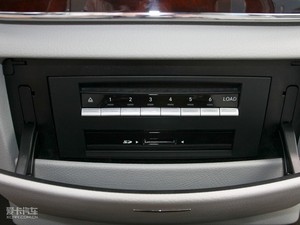 2010款S 300L 豪华版 音响调节