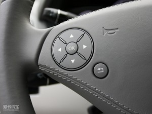 2010款S 300L 豪华版 中控区