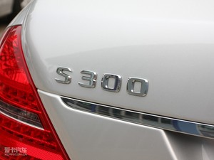 2010S 300L A ^