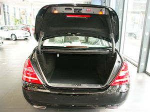2010款S 300L 尊贵版 空间座椅