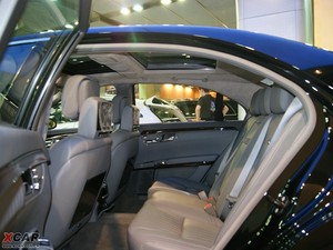 2010款S 600L  空间座椅