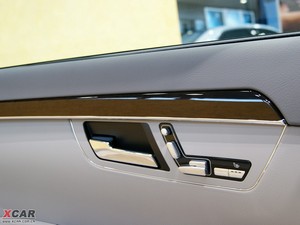 2010款S 300L 商务版 空间座椅