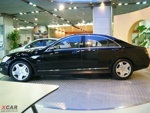2010款S 600L  正侧（左）