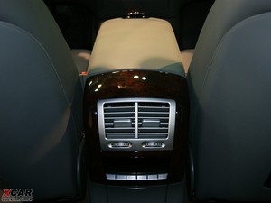 2010款S 600L  空间座椅