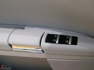 2010款S 300L 商务版 空间座椅