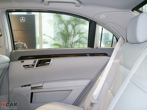 2010款S 300L 商务版 空间座椅