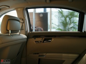 2010款S 300L 商务版 空间座椅