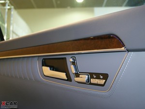 2010款S 600L  空间座椅
