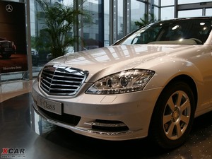 2010S 300L ̄հ ^