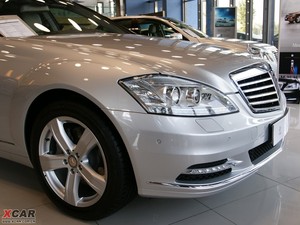 2010S 350L A ^