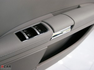 2010款S 350L 豪华版 中控区