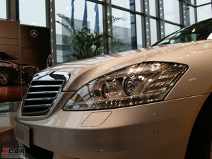 2010S 300L ̄հ ^