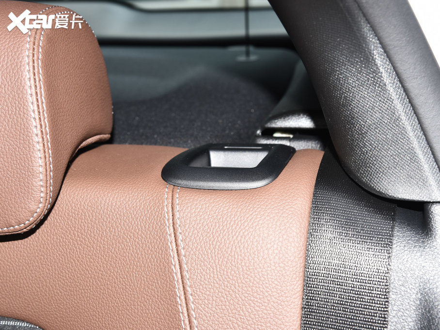 2023YA(M) A 200 Ӹ