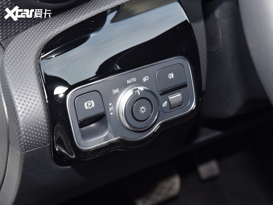 2023YA(M) A 200 Ӹ