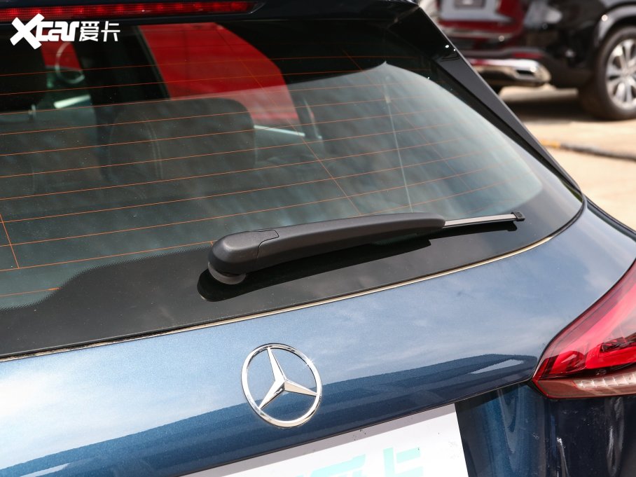 2023YA(M) A 200 r