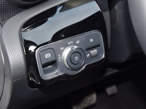 2023A(y) 200 (dng) п؅^(q)